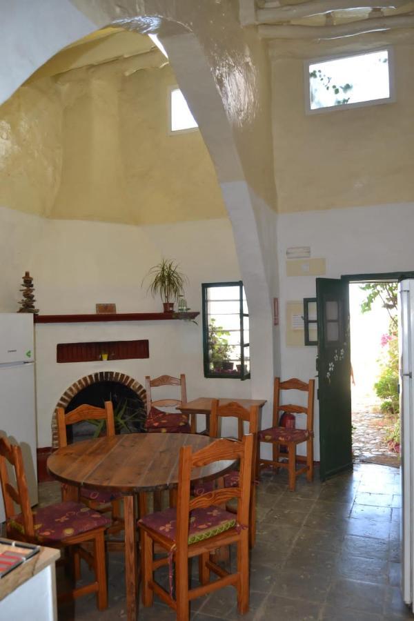 Hostal Es Barranco Ferreries  Exterior foto