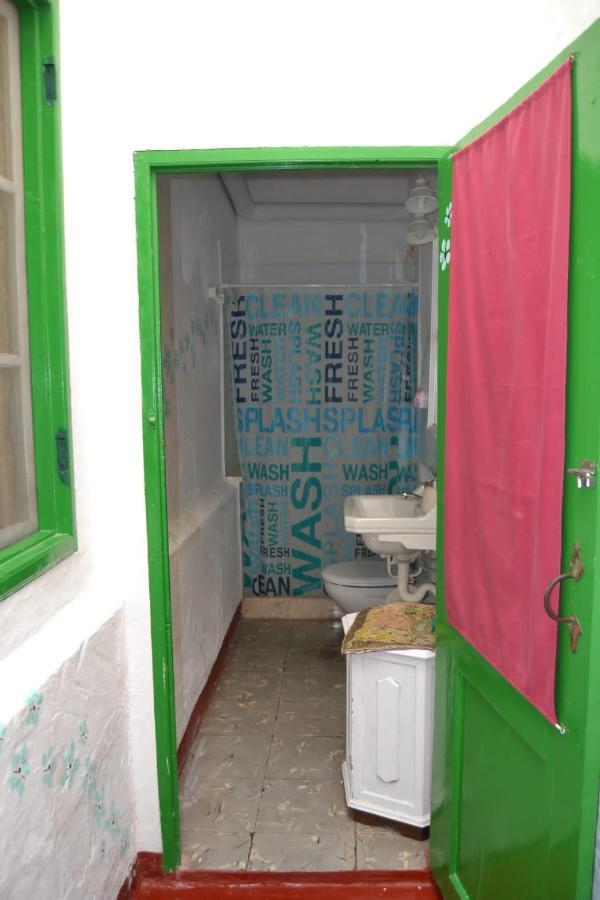 Hostal Es Barranco Ferreries  Exterior foto