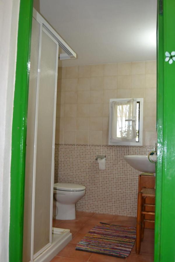 Hostal Es Barranco Ferreries  Exterior foto
